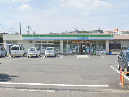 ���ӊ� �R���r�j 800m �t�@�~���[�}�[�g���������a���X