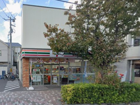 ���ӊ� �R���r�j 200m �Z�u���C���u�� �L������U���ړX