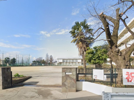 ���ӊ� ���w�Z 560m ����s����˒��w�Z