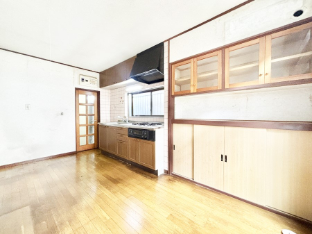 ���̑����� �V���v���ȃf�U�C���Ȃ̂ŃC���e���A���l����̂��y���݂ł��ˁI