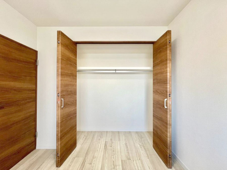 ���[ �����Ղ�̎��[�X�y�[�X�ł��ł��Z��Ԃ��X�b�L���ۂĂ���