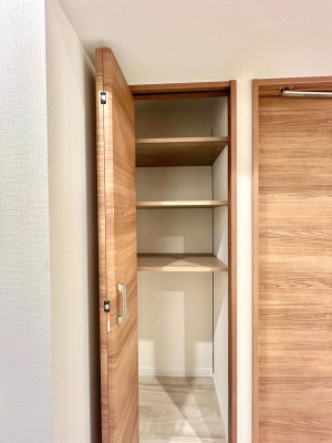 ���̑����� �L�����[�B�|�������G�߂̏��������[���邱�Ƃ��ł��܂��B