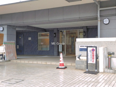 �G���g�����X -