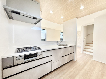 �L�b�`�� �����g���L�b�`��������A�g���₷�����������̂��₷���ɂ������܂����B 