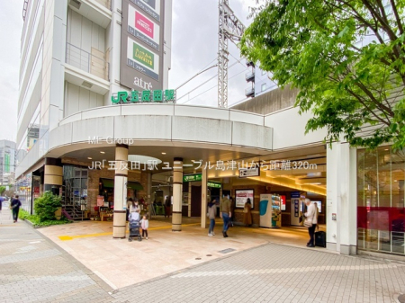 ���ӊ� �w 320m JR�u�ܔ��c�v�w