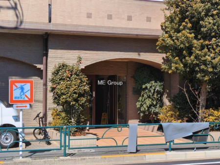 �G���g�����X -