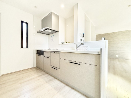 �L�b�`�� �������������I�ɁA�y�����I�V�X�e���L�b�`��  