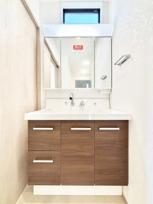 ���ʑ�E���ʏ� ���[�͂Ƌ@�\���ɗD�ꂽ���ʉ��ϑ�