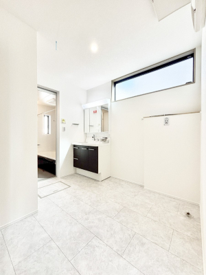 ���̑� �g�x�x���X���[�Y�ɂ����Ȃ���E�ߏ�B  