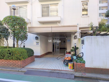 �G���g�����X -