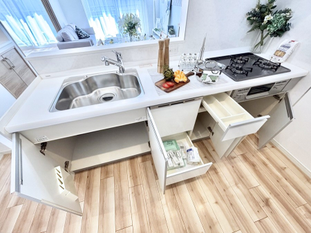 ���̑����� �g������̂����L�b�`�����[�@