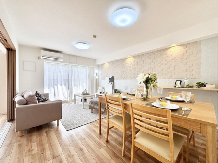 ���r���O �傫�ȑ����炽���Ղ�̗z���ƕ����������郊�r���O