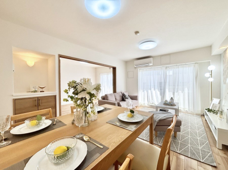 ���̑����� �Ƒ������R�ƏW�܂�e���̃X�y�[�X�ɂȂ肻��