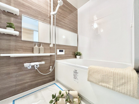 ���� ����̔�������Ă���閾�邢�������̂���o�X���[��