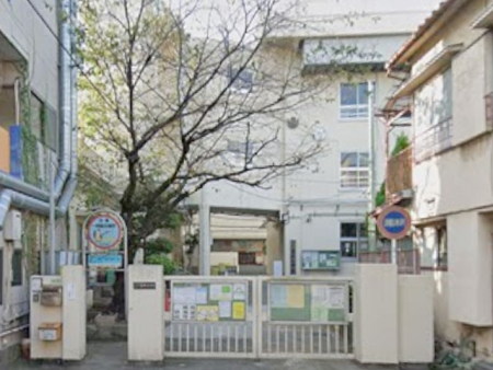 ���ӊ� ���w�Z 600m �����旧�I�����w�Z