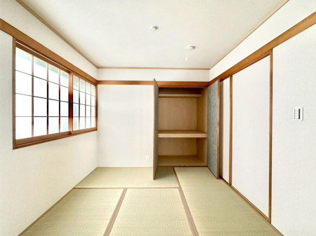 ���̑����� �_�炩����̋�Ԃ́A���q�l�̗V�я�◈�q���̂����ĂȂ��̏ꏊ�Ƃ��ďd�󂵂܂��B 