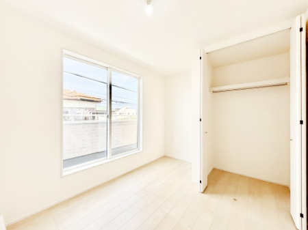 ���̑����� �N���[�[�b�g�t���̂������ŃX�b�L���Ƃ�����Ԃł�����芰���܂��I