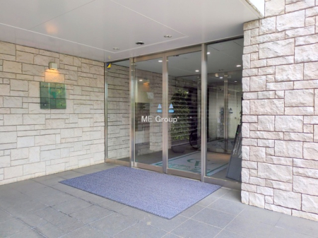 �G���g�����X -