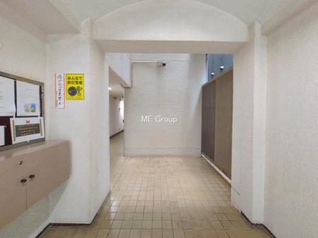 �G���g�����X -