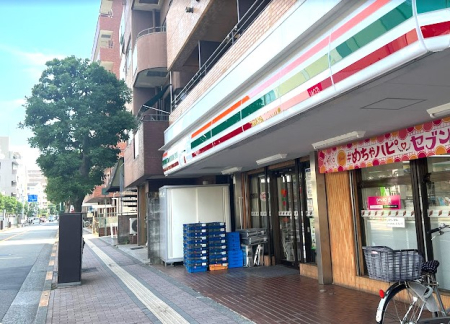 ���ӊ� �R���r�j 400m �Z�u��-�C���u�� �O��w��ʂ�X