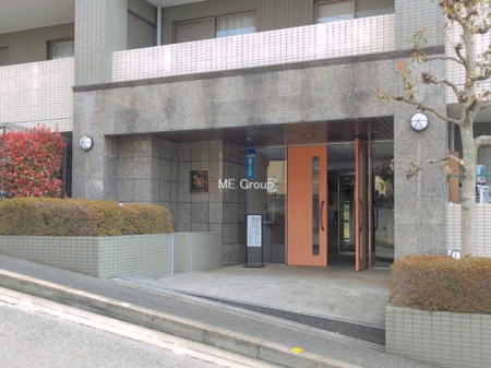 �G���g�����X -