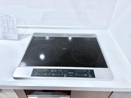 ���̑����� IH�N�b�L���O�q�[�^�[�͓V�̒����ʂ��t���b�g�Ȃ̂Œ�����̓T�b�ƈ�@�����邾���I