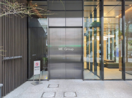 �G���g�����X -