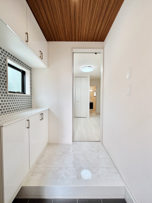 ���� �Ƒ��̋A��₨�q�l�������������}���錺��  �@