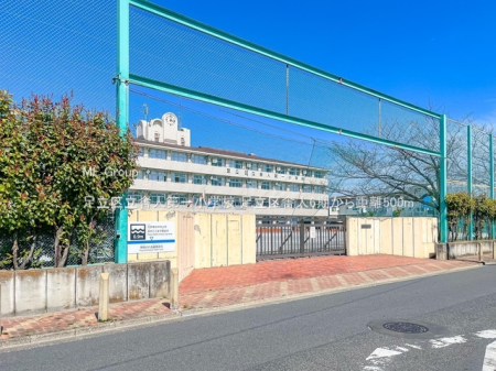 ���ӊ� ���w�Z 500m �����旧�ɐl��ꏬ�w�Z