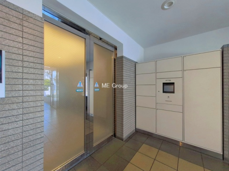 �G���g�����X -