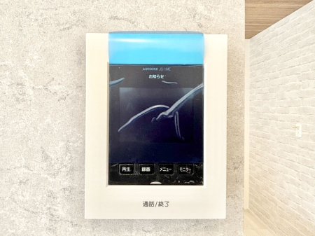 ���̑����� TV���j�^�[�t�C���^�[�t�H�����t���Ă��ăZ�L�����e�B�[��