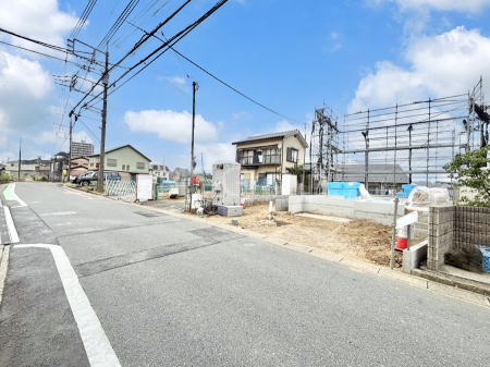 ���n�O�ώʐ^ ���ʂ��̗ǂ��ƂƂ��ɁA�X���݂ɊJ������^���Ă���܂��B 