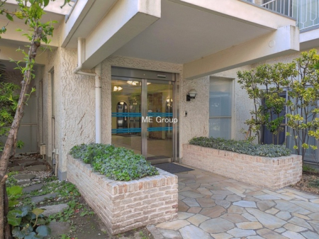 �G���g�����X -