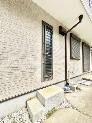 ���̑����� ���C���̌��ɂ����ꂵ�������