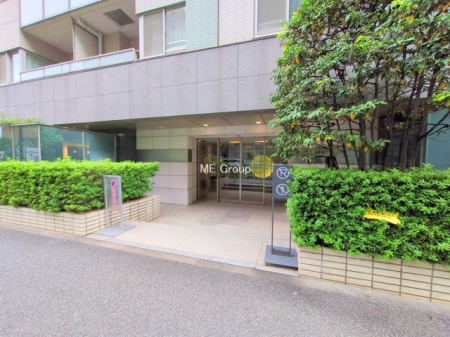 �G���g�����X -