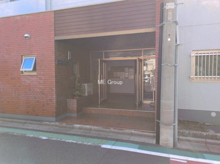 �G���g�����X -