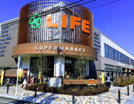 ���ӊ� �X�[�p�[ 700m ���C�t���V���X