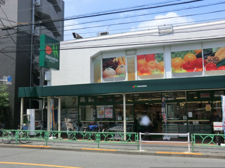 ���ӊ� �X�[�p�[ 700m �}���G�c����V���X