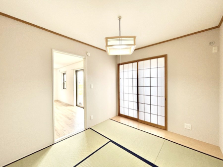 ���̑����� �_�炩����̋�Ԃ́A���q�l�̗V�я�◈�q���̂����ĂȂ��̏ꏊ�Ƃ��ďd�󂵂܂��B 