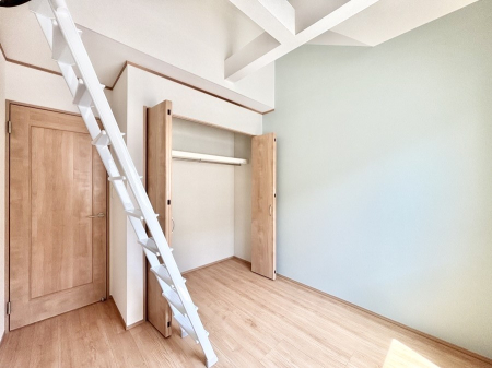 �q������ ���q���܂̂������Ƃ��Ă��I�ߗނ̐������ڂɕ֗��ȃN���[�[�b�g�t���̗m���I