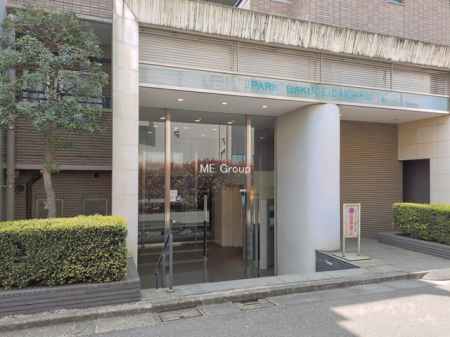 �G���g�����X -