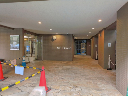 �G���g�����X -