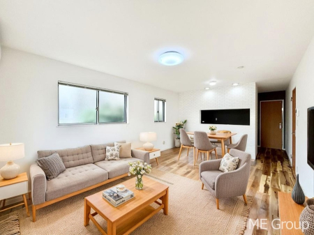 ���r���O ���Ƒ��̓��₩�Șb�����ŕ�܂�閾�邢���r���O  ���Ƌ��CG�ł�  