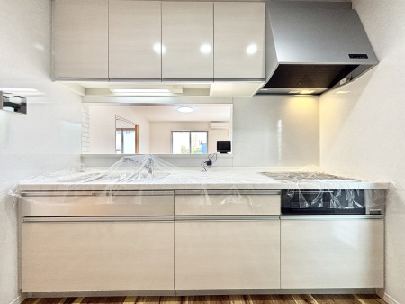 �L�b�`�� �������������I�ɁA�y�����I�V�X�e���L�b�`��    