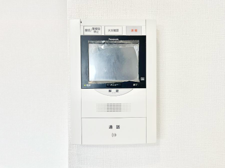 ���̑����� TV���j�^�[�t�C���^�[�t�H�����t���Ă��ăZ�L�����e�B�[��  