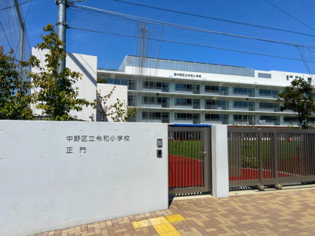 ���ӊ� ���w�Z 640m ����旧�ߘa���w�Z