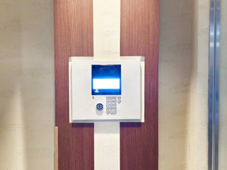 ���̑� ���S�̃I�[�g���b�N����