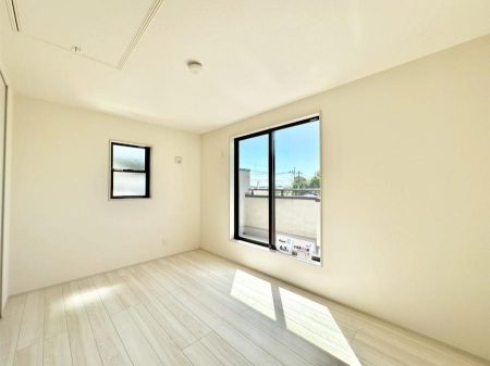 ���̑����� �o���R�j�[���J�������v���X���Ă����m��