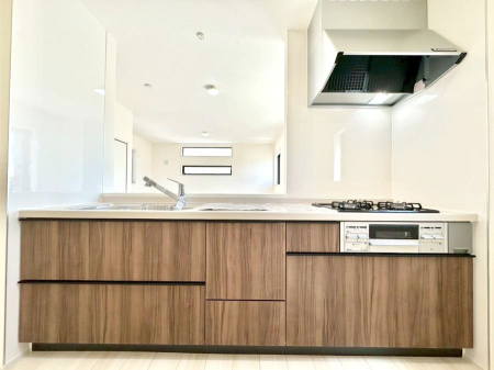 �L�b�`�� �������������I�ɁA�y�����I�V�X�e���L�b�`��  