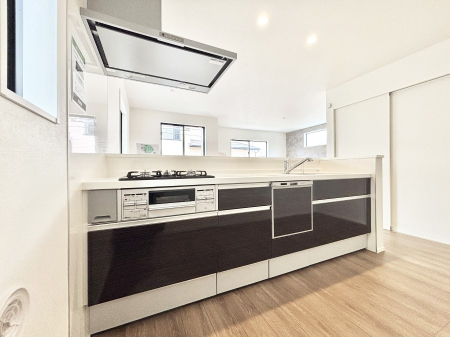 �L�b�`�� �����g���L�b�`��������A�g���₷�����������̂��₷���ɂ������܂����B 